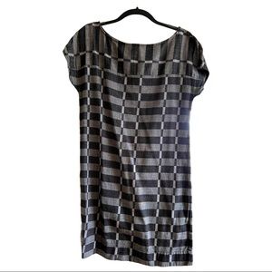 Lou & Grey, black and white cotton shift dress.